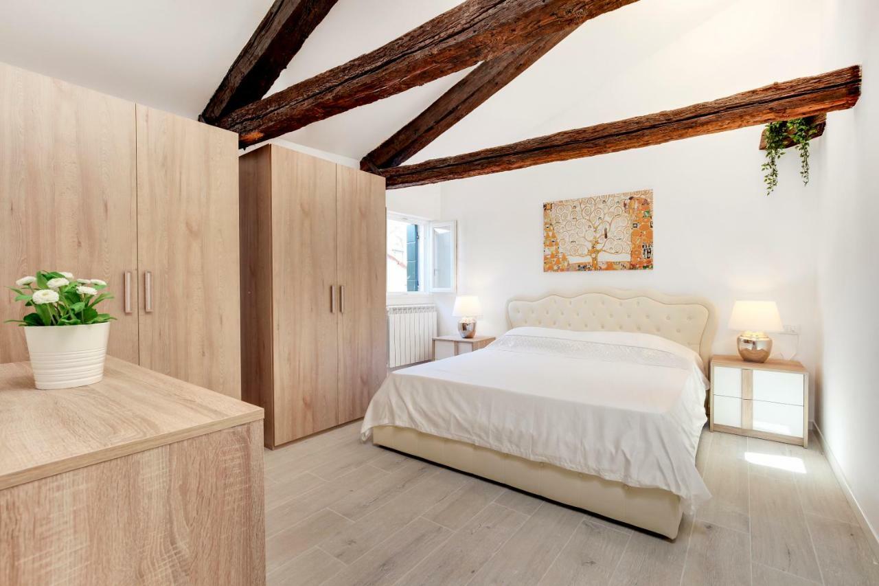 Ca Moderna 2 Appartement Venetië Buitenkant foto